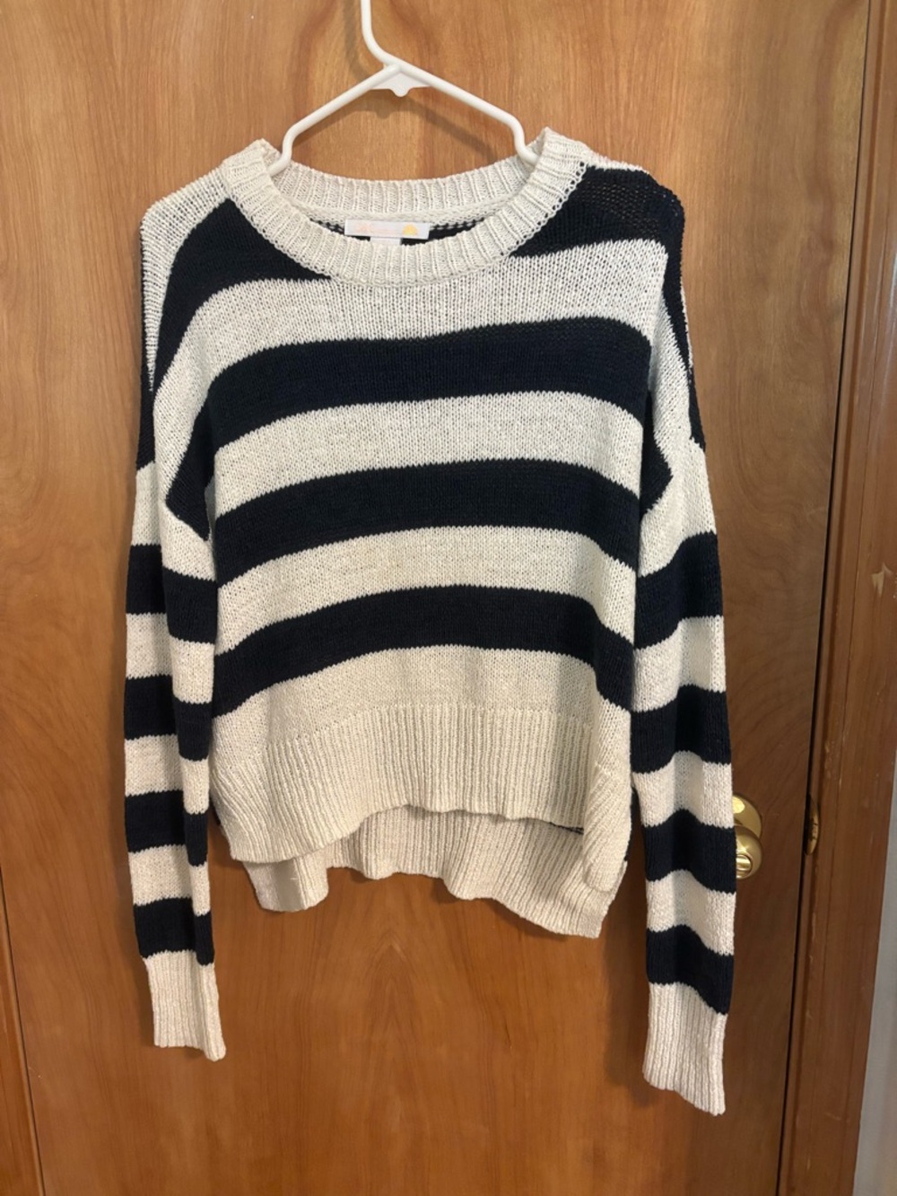 C&C California Black and Cream Striped Crewneck Sweater size: Small